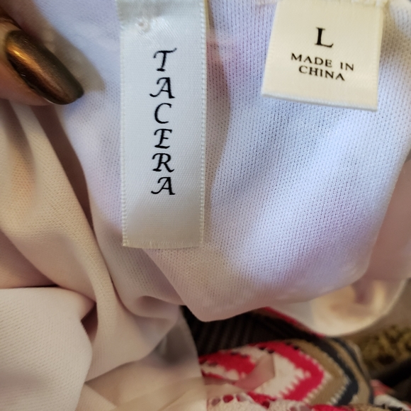 Dress - Picture 3 of 3